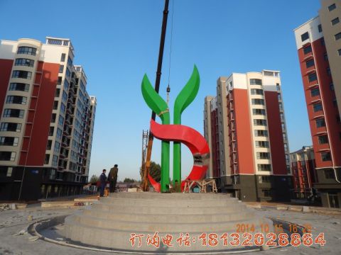 秦皇岛12米不锈钢希望雕塑竣工